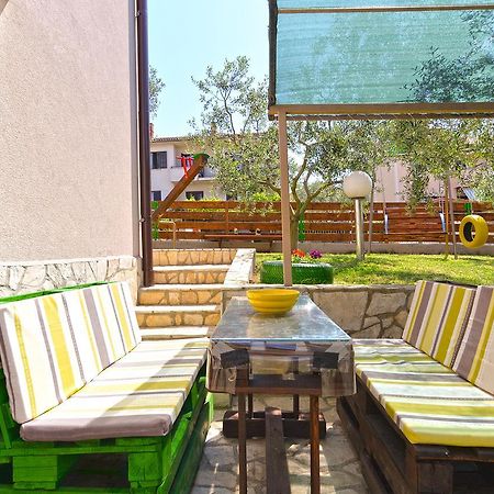 Apartments Chiara 877 Пула Екстериор снимка