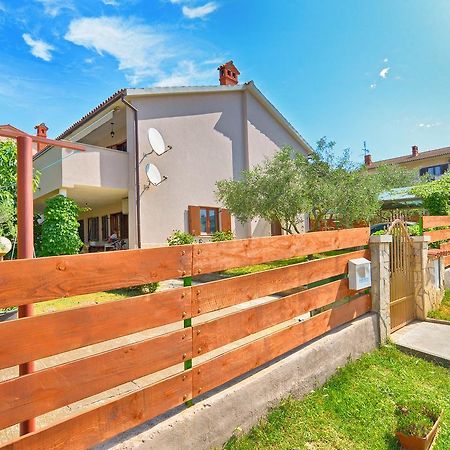 Apartments Chiara 877 Пула Екстериор снимка