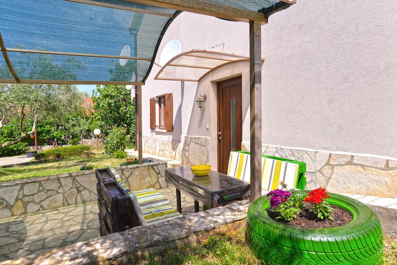 Apartments Chiara 877 Пула Екстериор снимка
