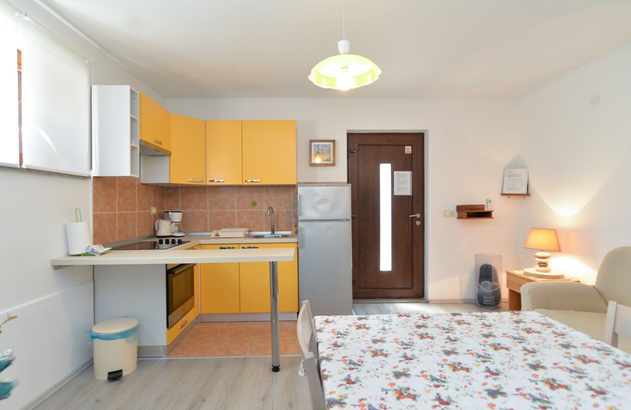 Apartments Chiara 877 Пула Екстериор снимка