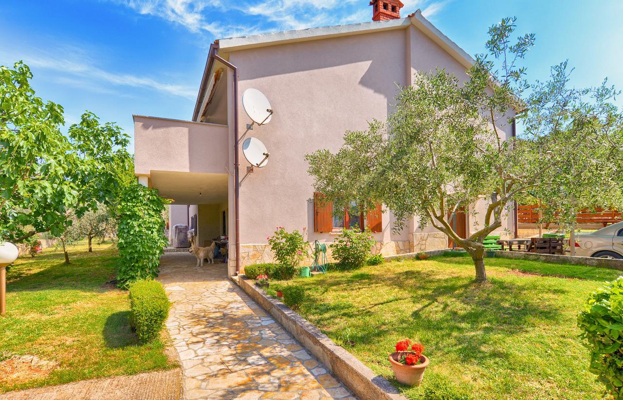 Apartments Chiara 877 Пула Екстериор снимка