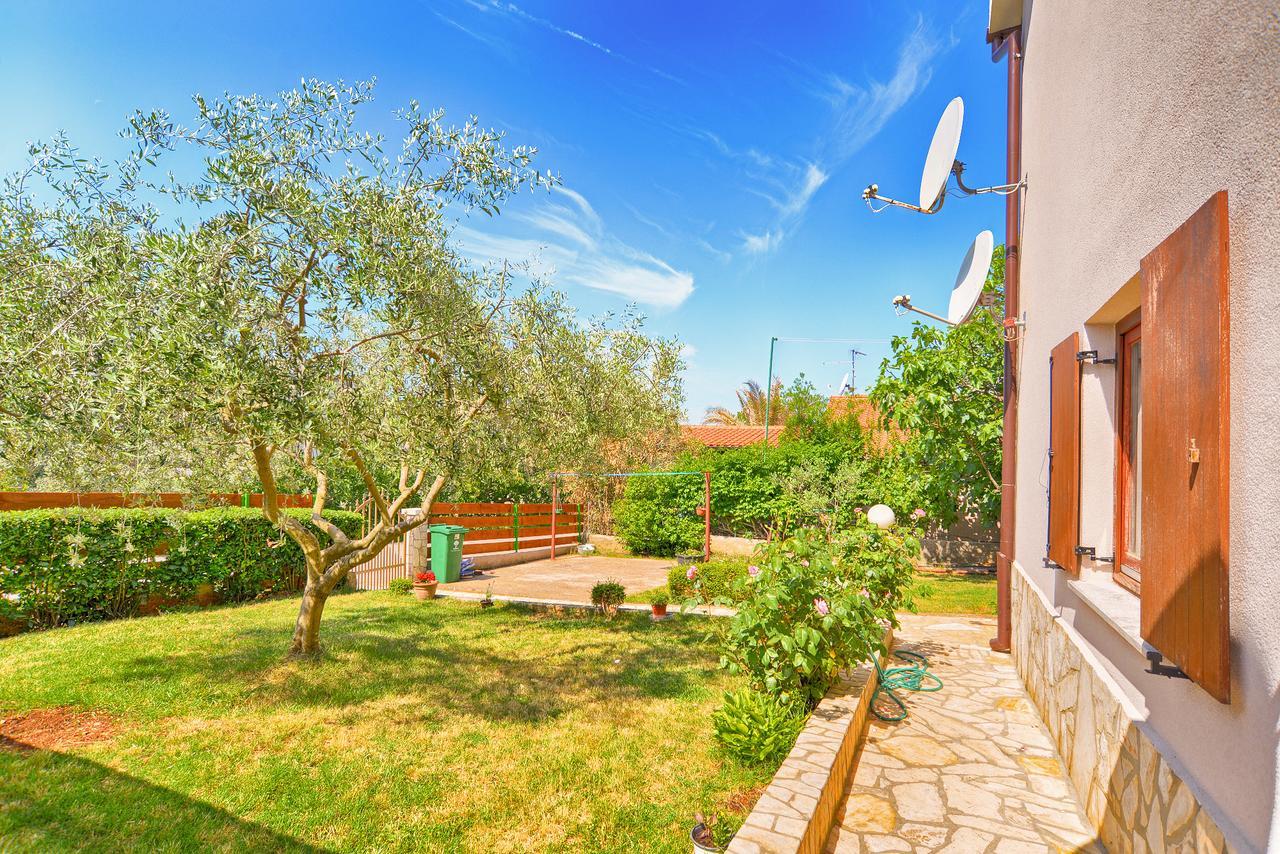 Apartments Chiara 877 Пула Екстериор снимка