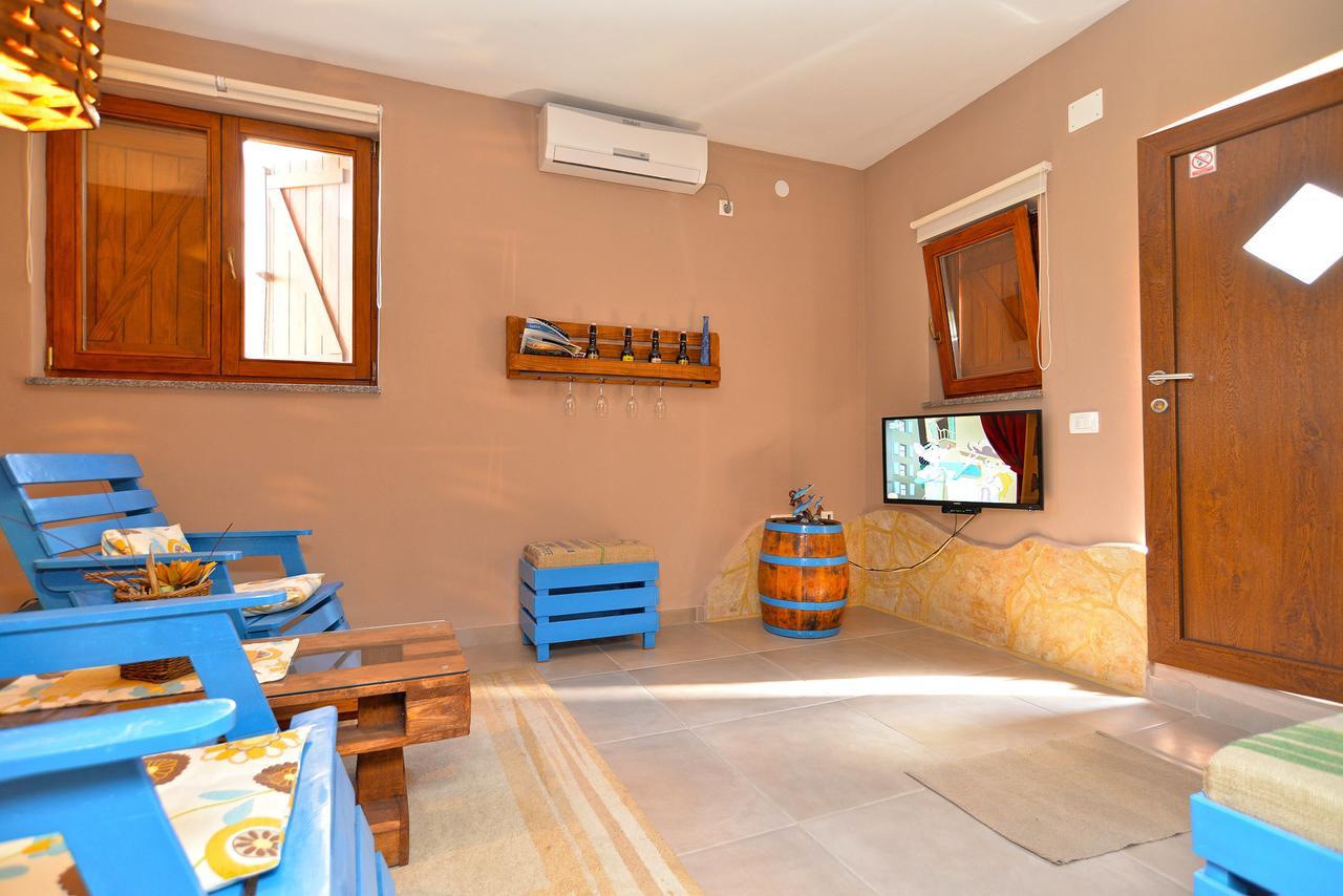 Apartments Chiara 877 Пула Екстериор снимка
